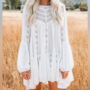 Free People White Lace Kiss Kiss Tunic Dress Ivory Long Sleeve Crochet Sz. M